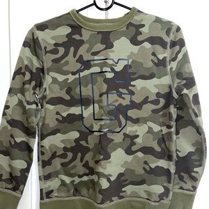 Gap camo sweater